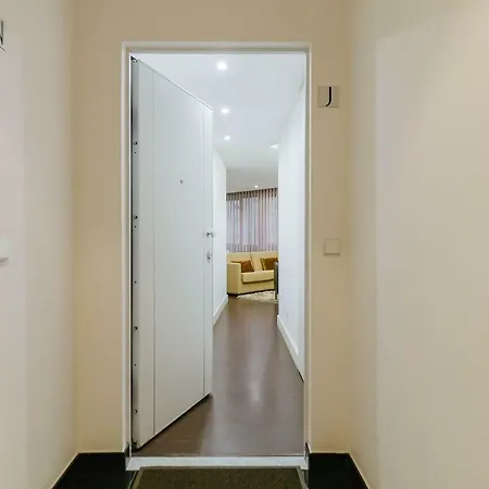 Avenue Marques - Luxury * Lizbona