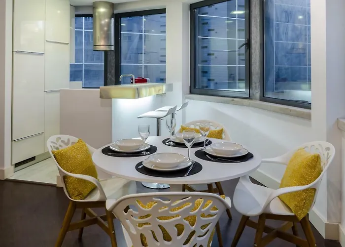 Avenue Marques - Luxury Appartamento Lisbona